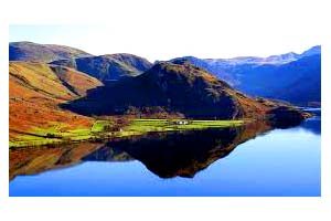 Crummock Bay Lake District.jpg